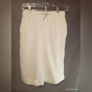 Newport news easy style Bermuda shorts